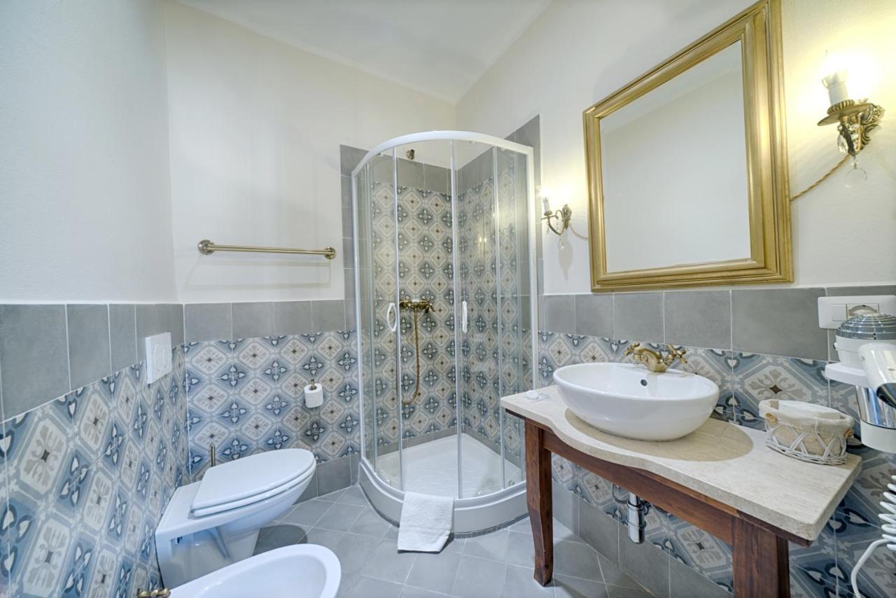Отель Casa Satta 1925 Ольбия Экстерьер фото